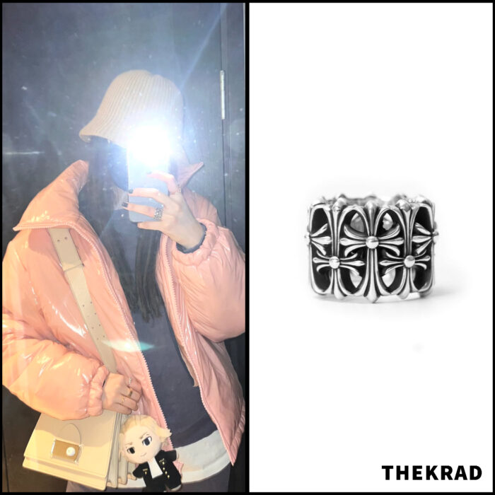 Aespa Giselle took a mirror selfie wearing glossy puffer jacket from Acne Studios and more
