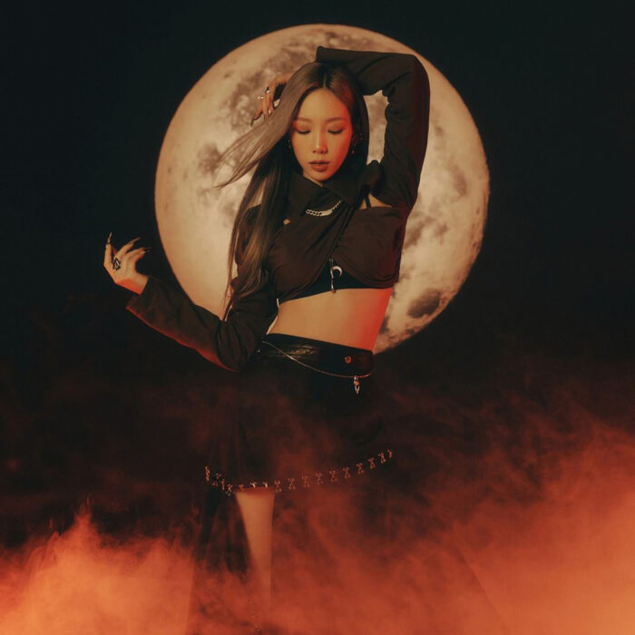 Where To Get Taeyeon’s Rokh black skirt Seen From ‘INVU’ Digital Booklet?