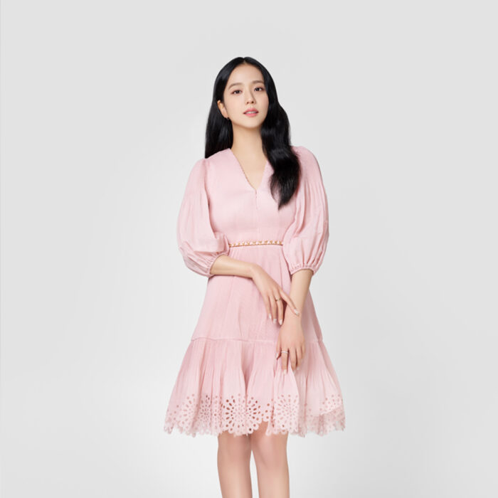 Blackpink Jisoo outfit in Maple Story ambassador interview