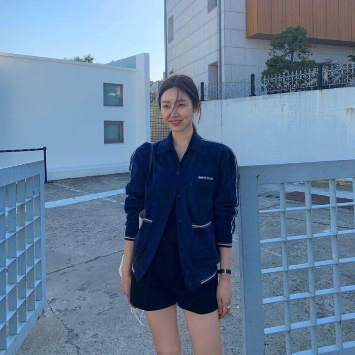 Cha Jung Won outfit from April 7, 2022 : Miu Miu jacket and more