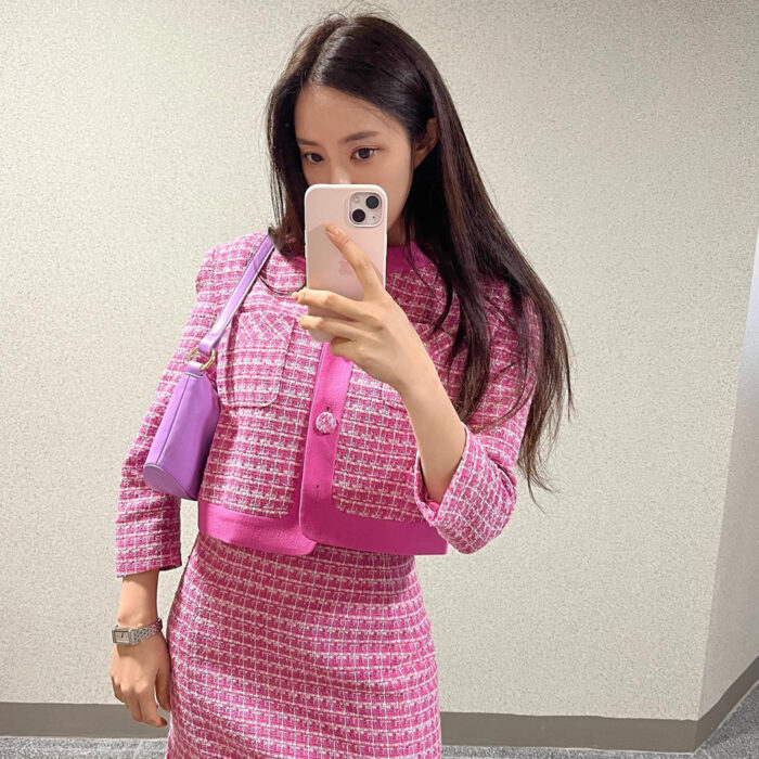Hyomin outfit from April 7, 2022 : Bottega Veneta pumps and more
