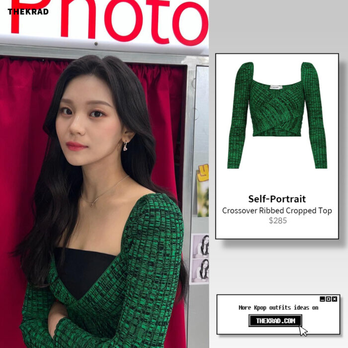 VIVIZ Umji outfit from March 31, 2022 : Self-Portrait cropped top