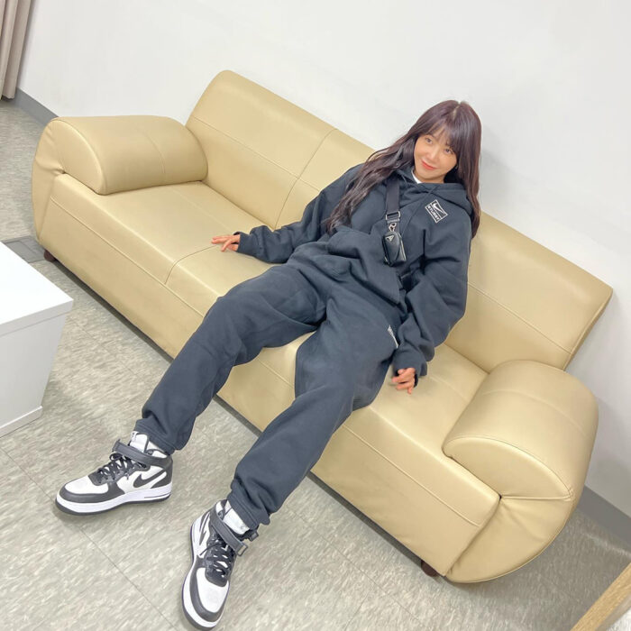 Apink Eunji outfit from May 11, 2022 : Nike x Stussy sneakers and more