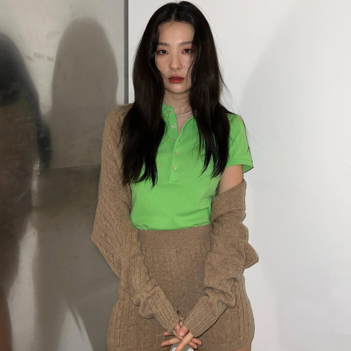 Red Velvet Seulgi outfit from May 20, 2022 : Polo Ralph Lauren cardigan and more