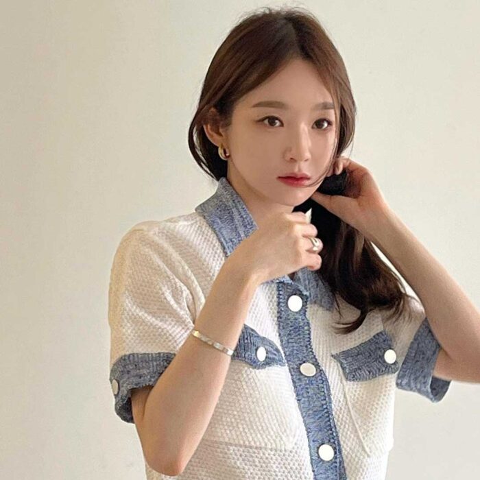 Davichi Kang Min Kyung outfit from June 8. 2022 : Loeuvre cardigan