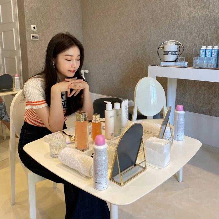 Kim Yuna outfit from July 8, 2022 : Dior sweater and more