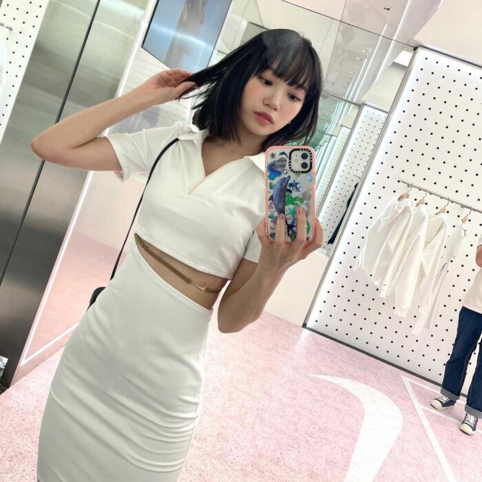 Le Sserafim Chaewon outfit from Aug 5, 2022 : Nike x Jacquemus dress and more